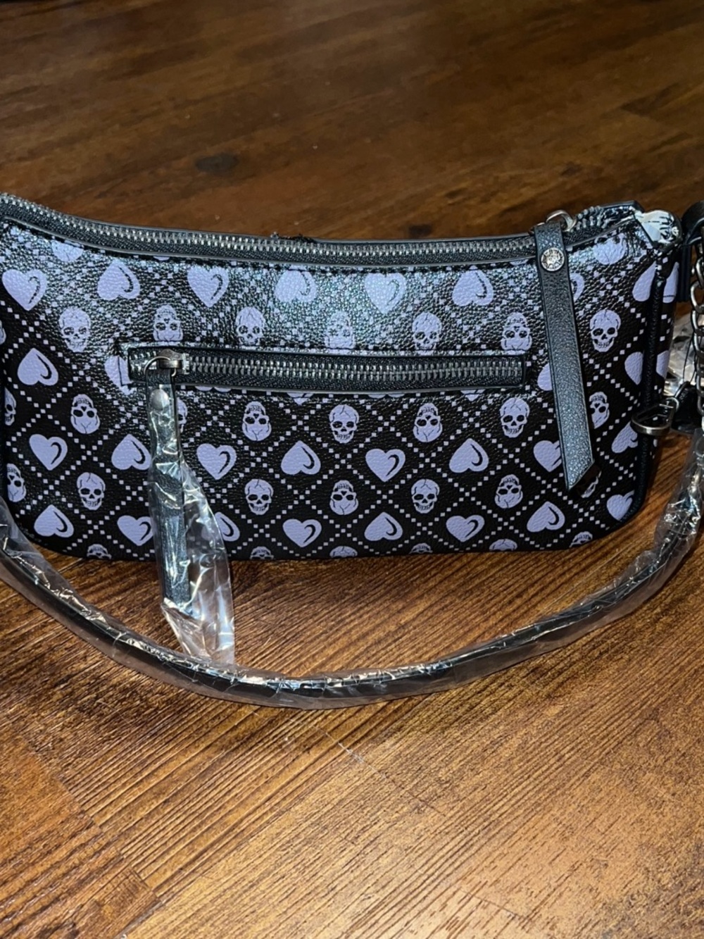 Ed Hardy Black Leopard Print Y2K Skull Shoulder Bag Crossbody Strap NWT - Picture 3 of 10